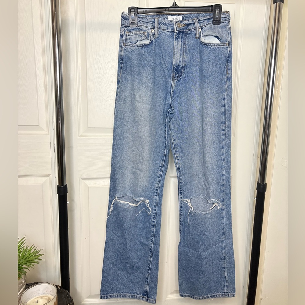 Forever 21 distressed straight leg jeans